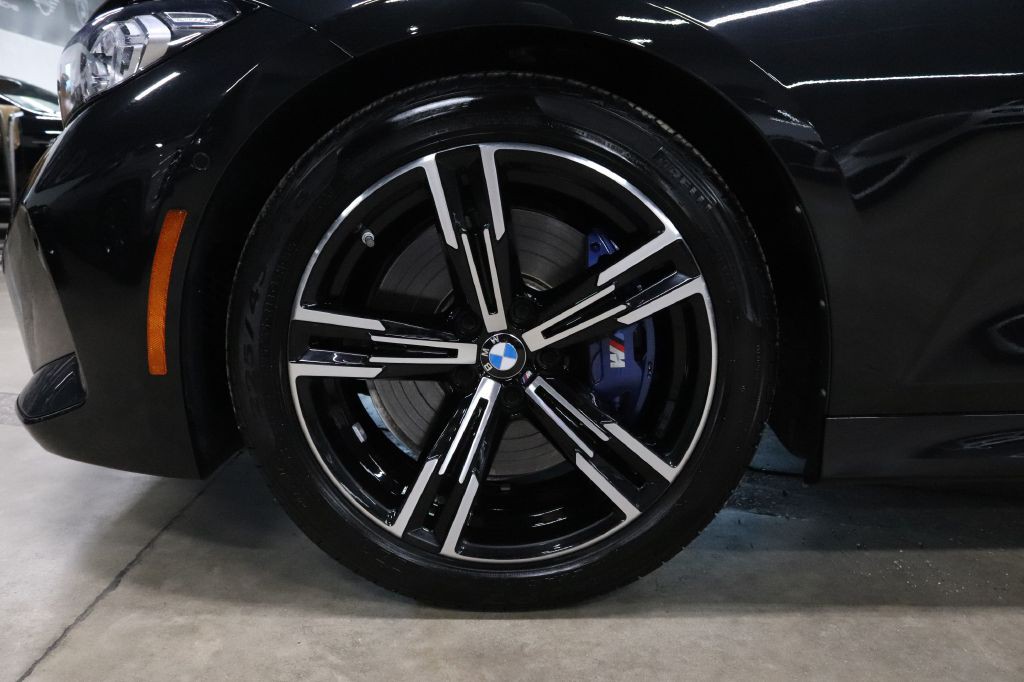 2023 BMW 3 Series Image 33
