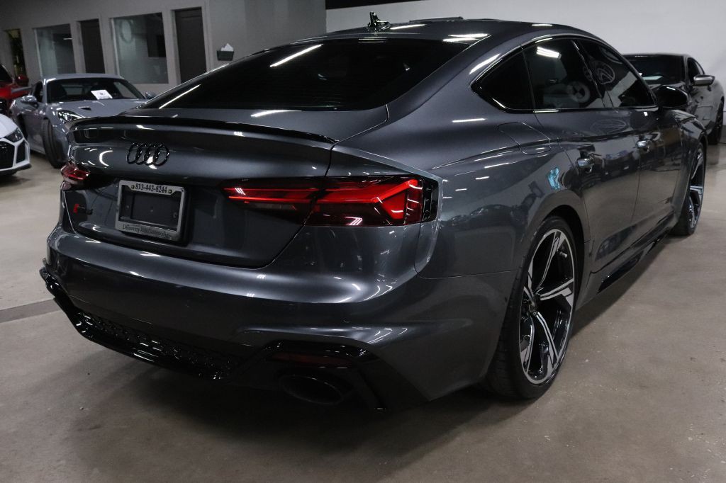 2022 Audi S5 Image 5