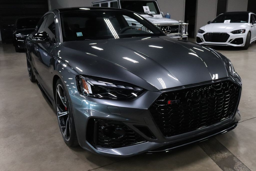 2022 Audi S5 Image 7