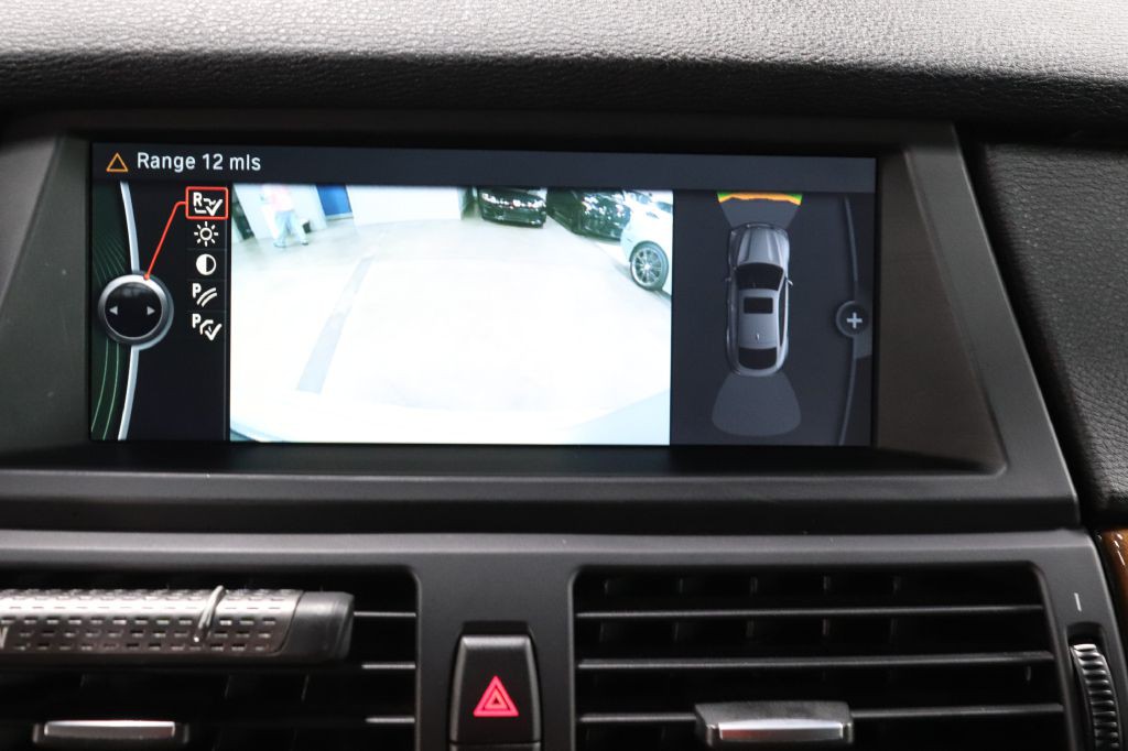 2013 BMW X6 Image 16