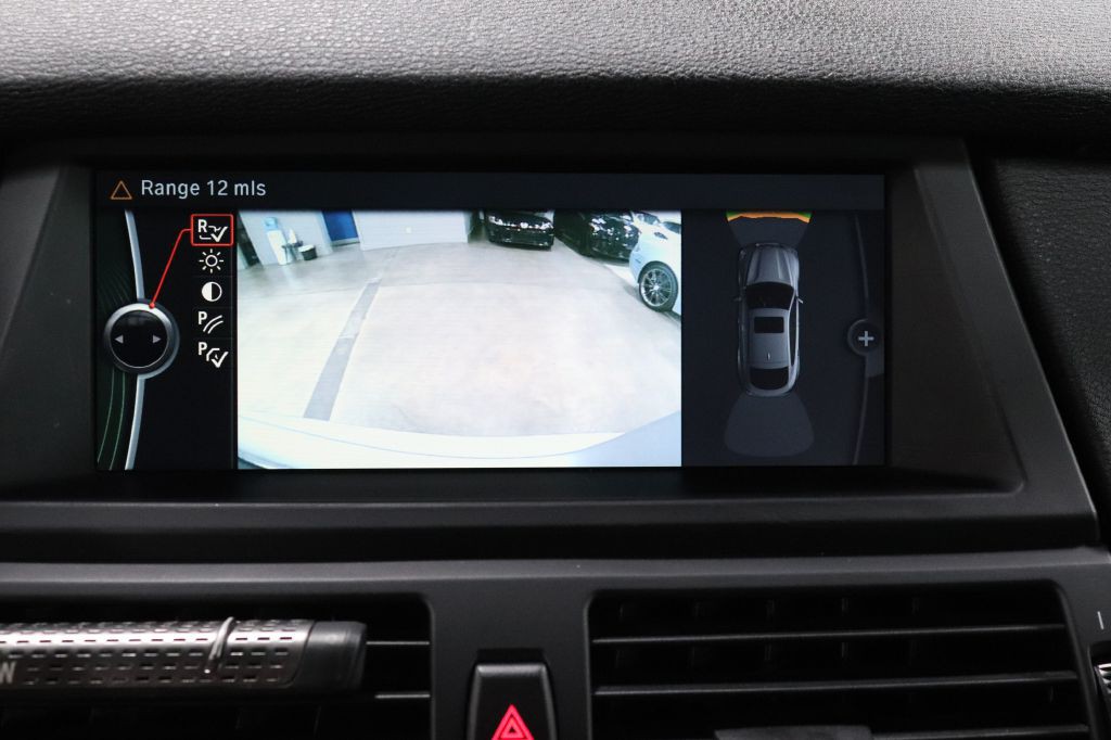 2013 BMW X6 Image 17