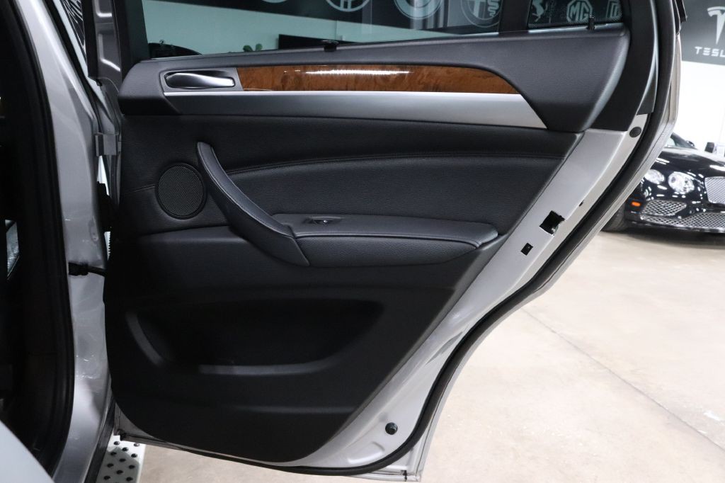 2013 BMW X6 Image 26