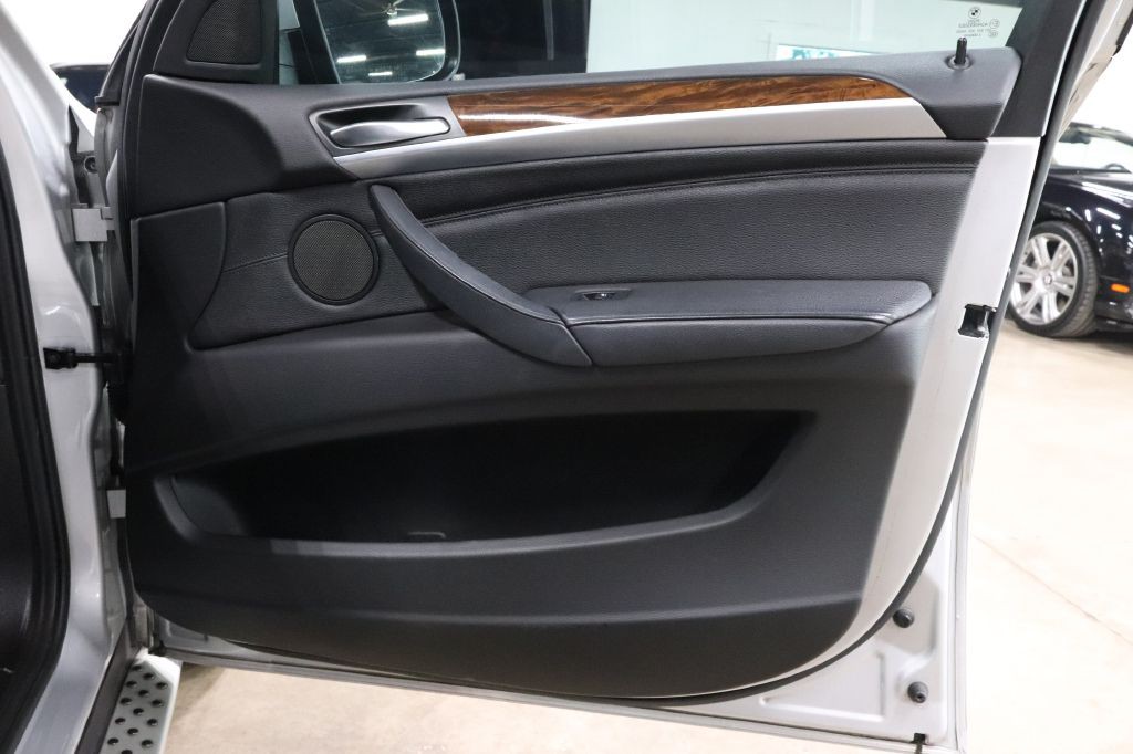 2013 BMW X6 Image 29