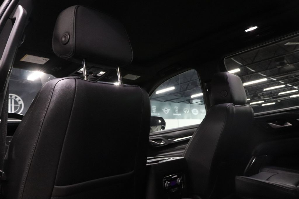 2022 GMC Yukon Image 22