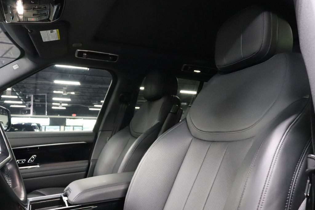 2023 Land Rover Range Rover Image 11
