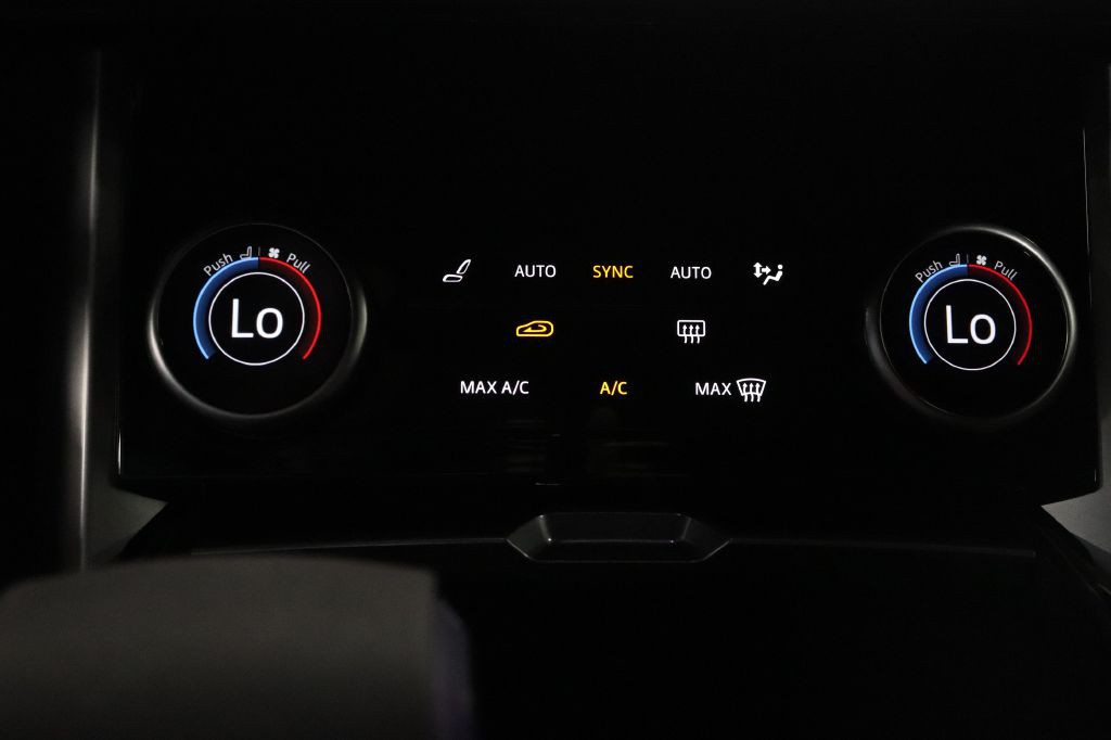 2023 Land Rover Range Rover Image 17