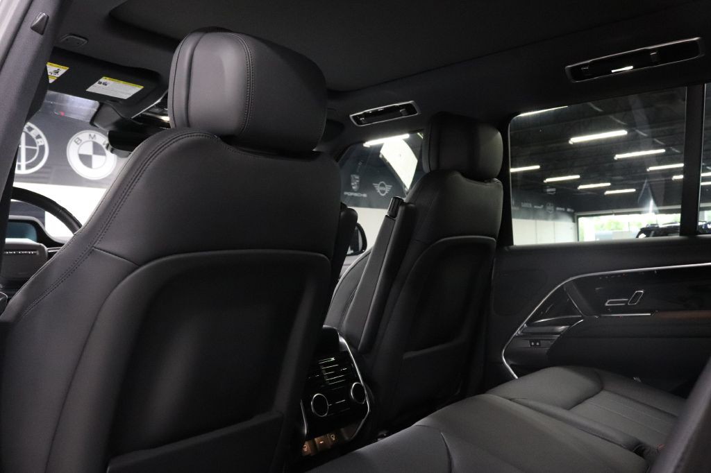 2023 Land Rover Range Rover Image 22