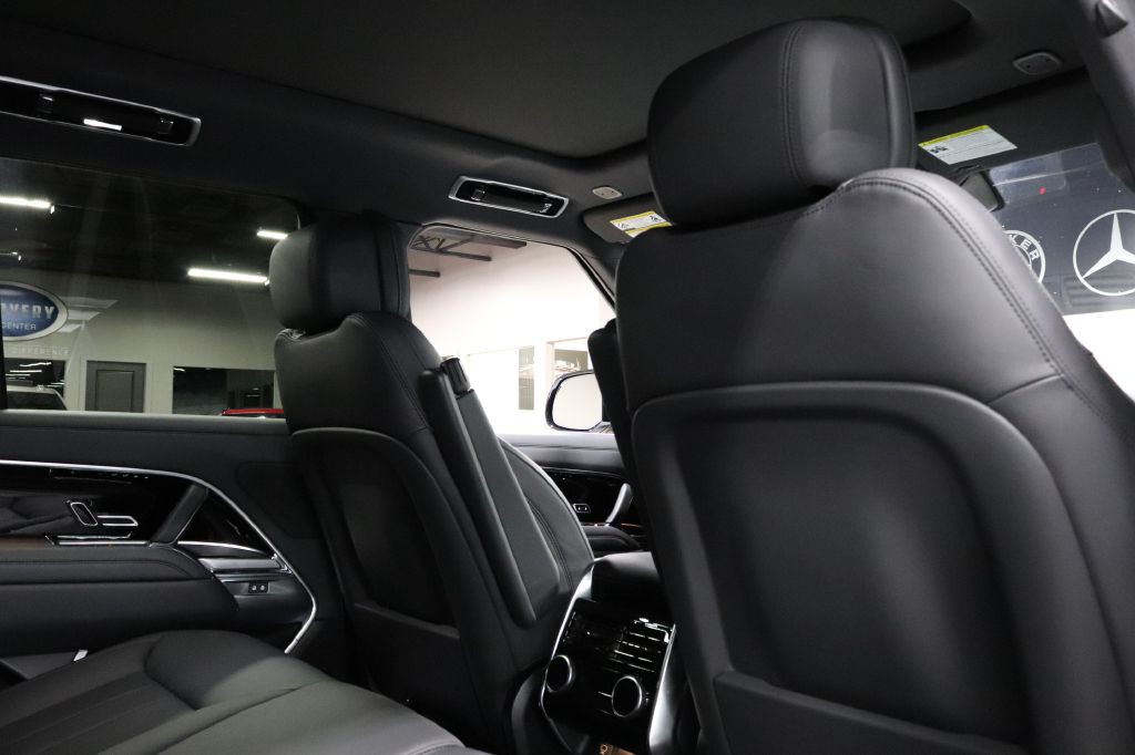 2023 Land Rover Range Rover Image 28