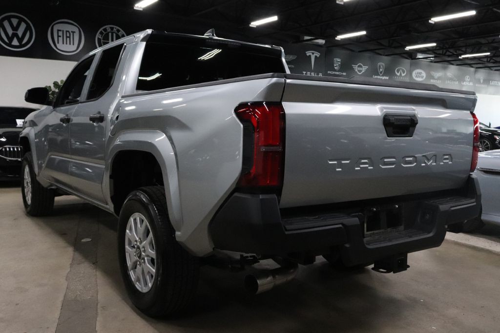 2025 Toyota Tacoma Image 3