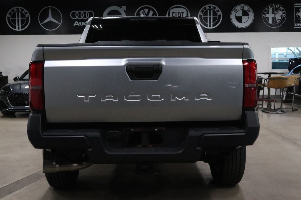 2025 Toyota Tacoma Image 4