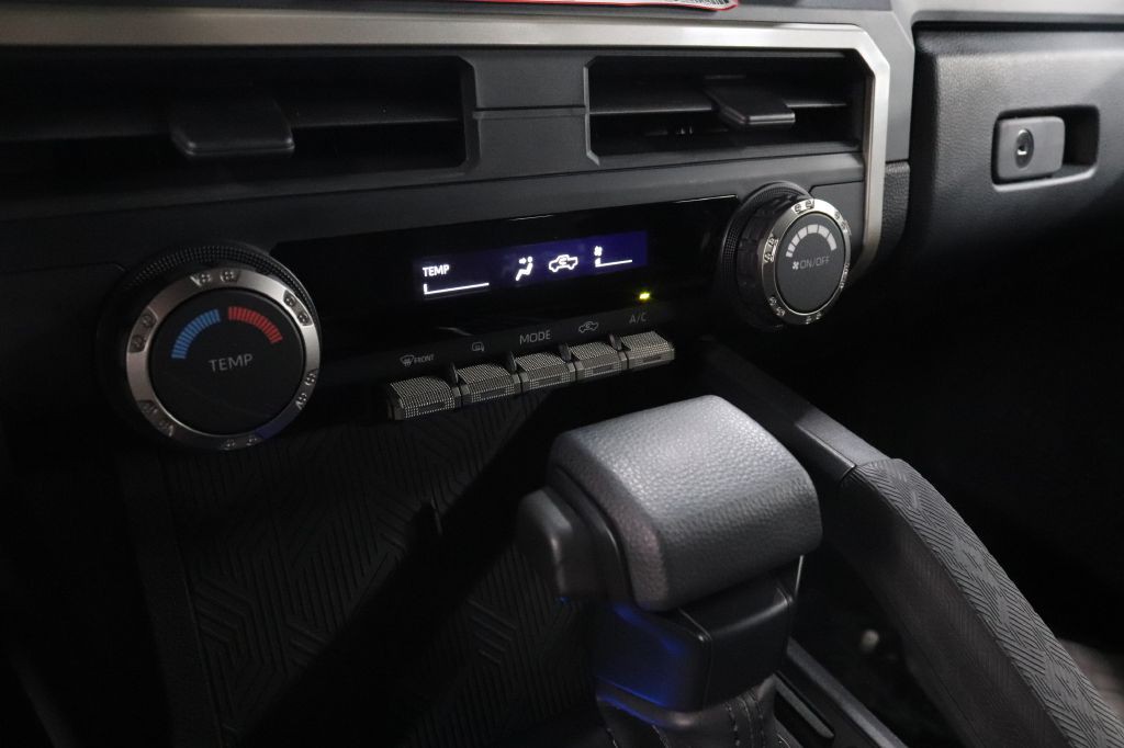 2025 Toyota Tacoma Image 15