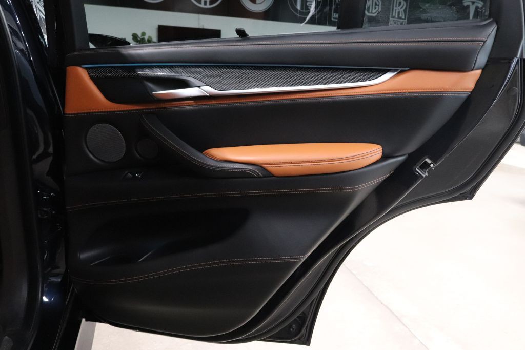2018 BMW X5 Image 24