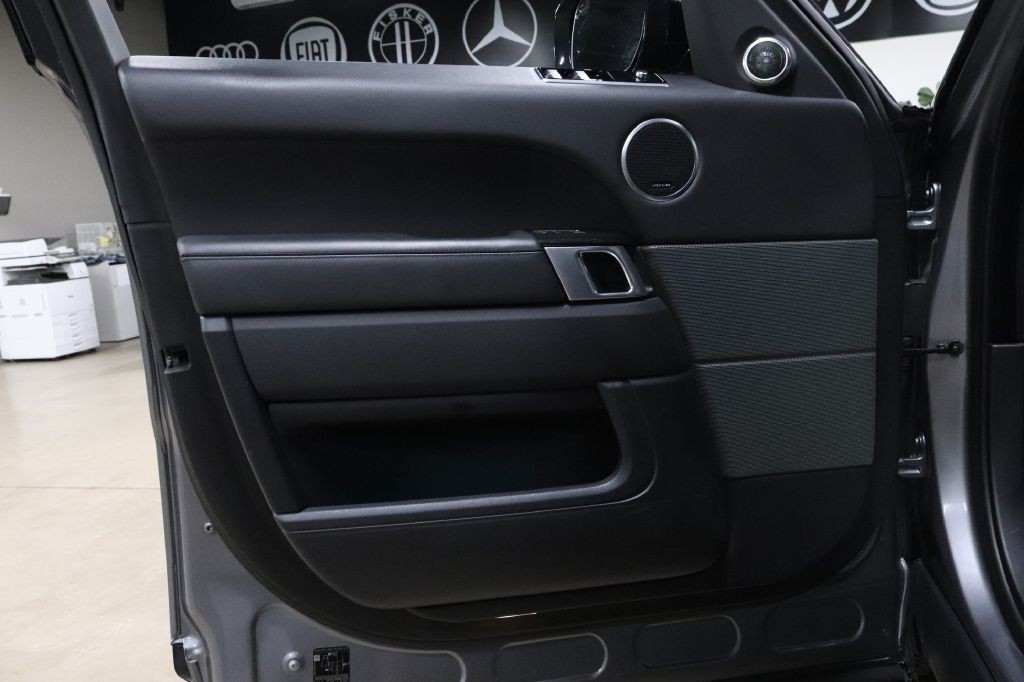 2022 Land Rover Range Rover Sport Image 9