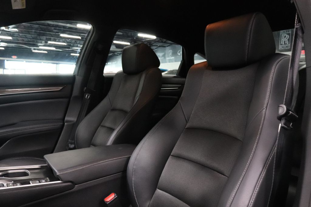 2021 Honda Accord Image 11