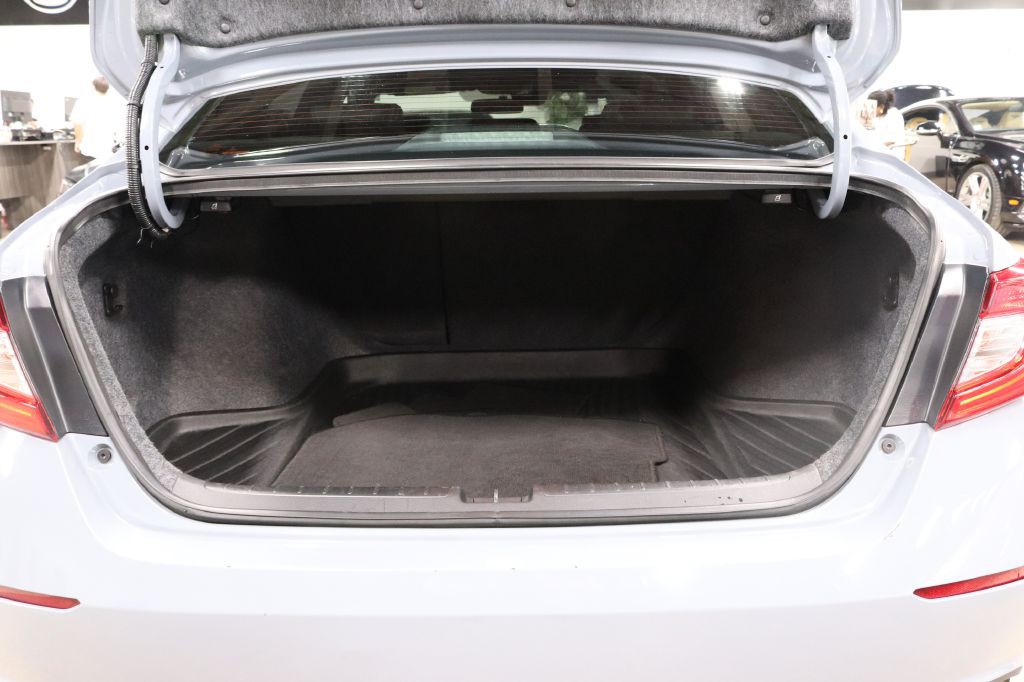 2021 Honda Accord Image 25
