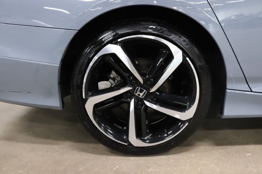 2021 Honda Accord Image 35