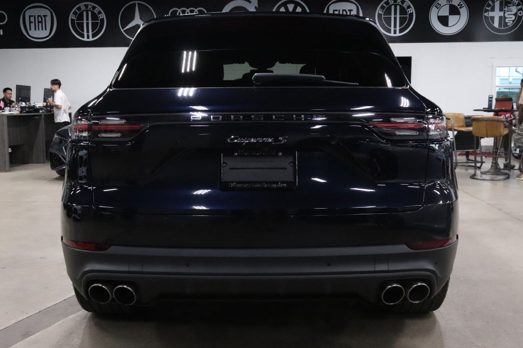 2019 Porsche Cayenne Image 4