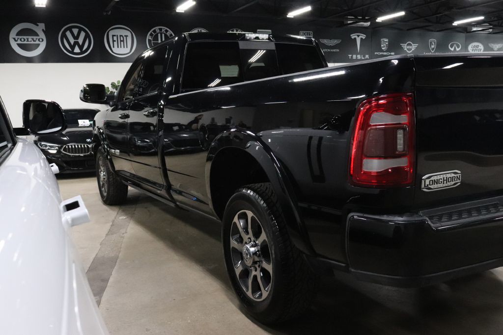 2019 RAM 3500 Image 3
