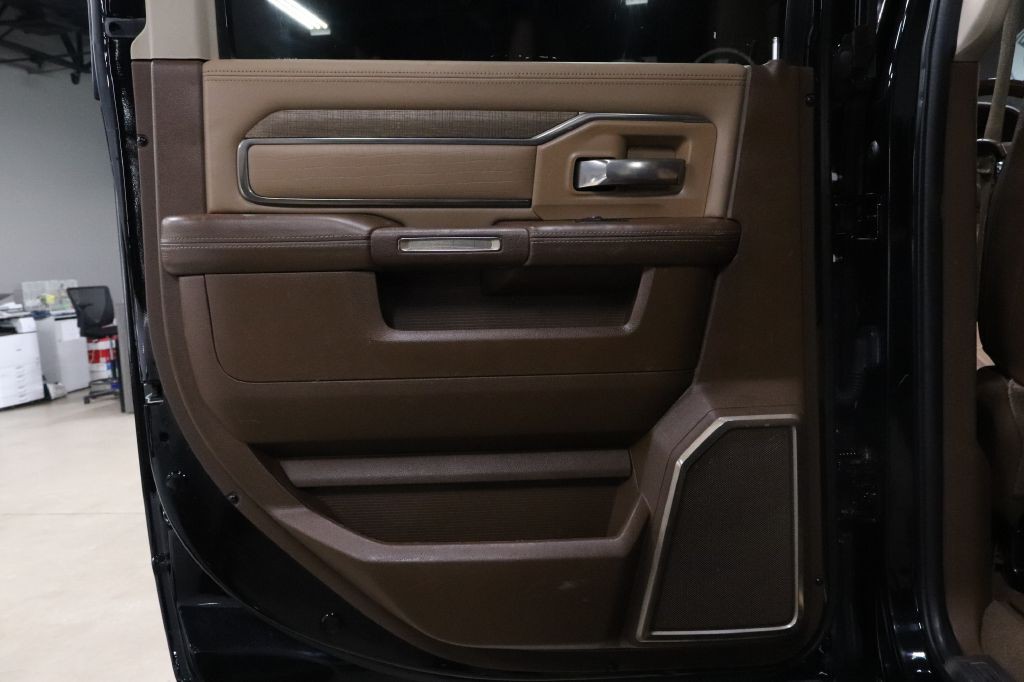 2019 RAM 3500 Image 24