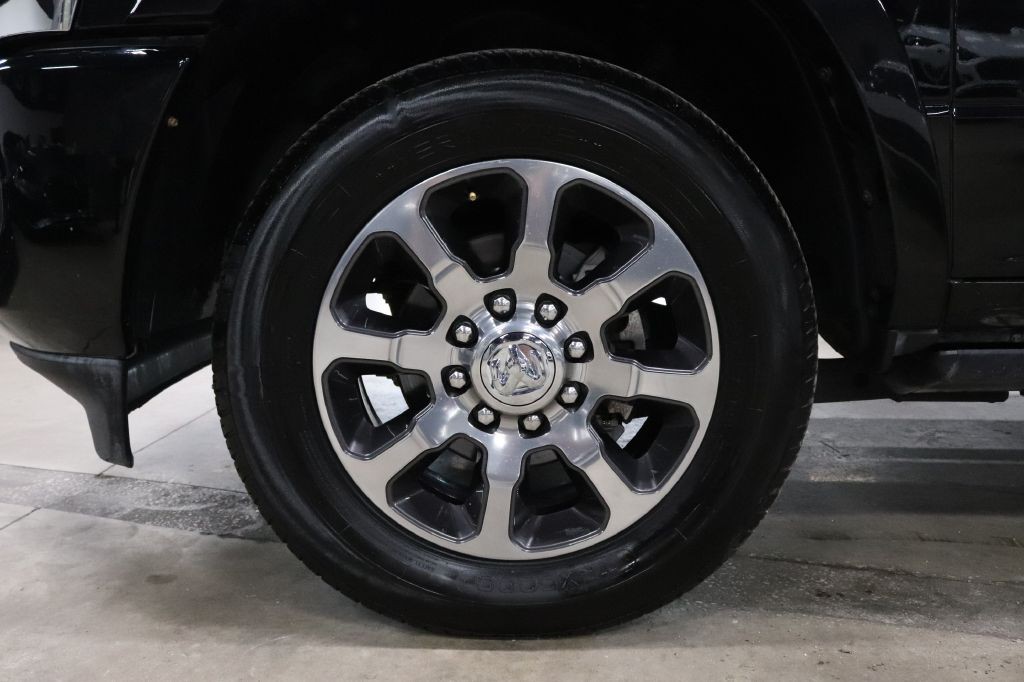 2019 RAM 3500 Image 37