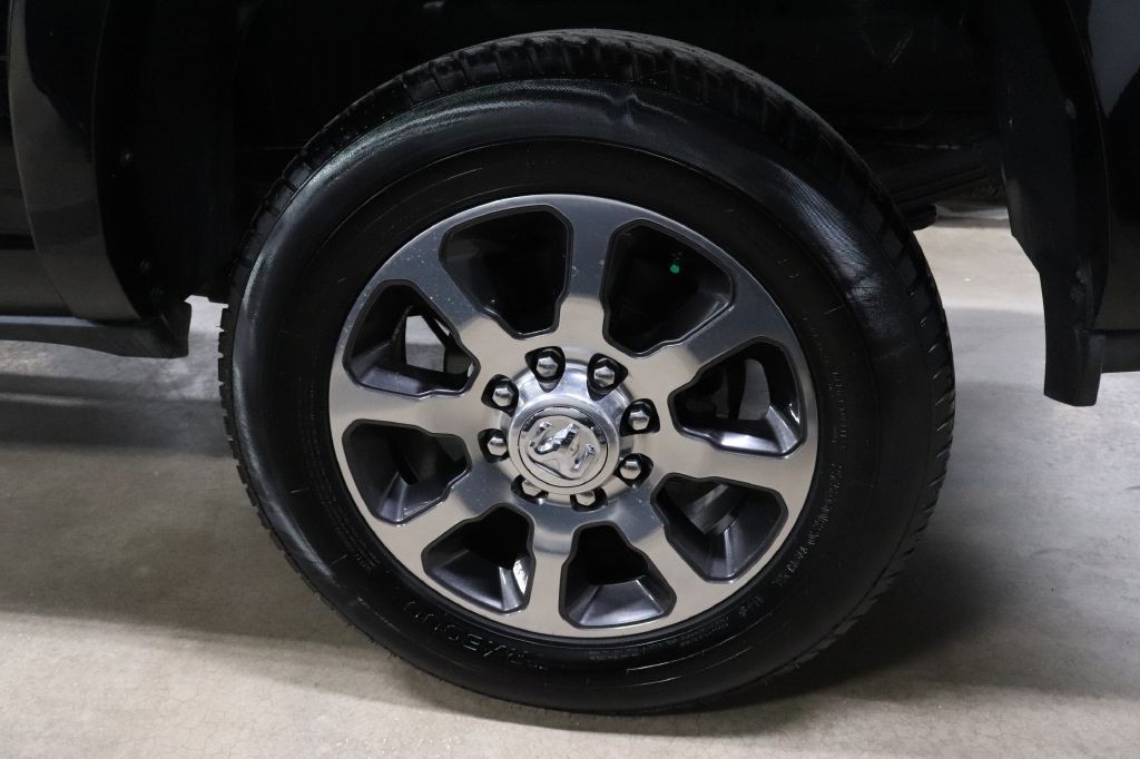 2019 RAM 3500 Image 38
