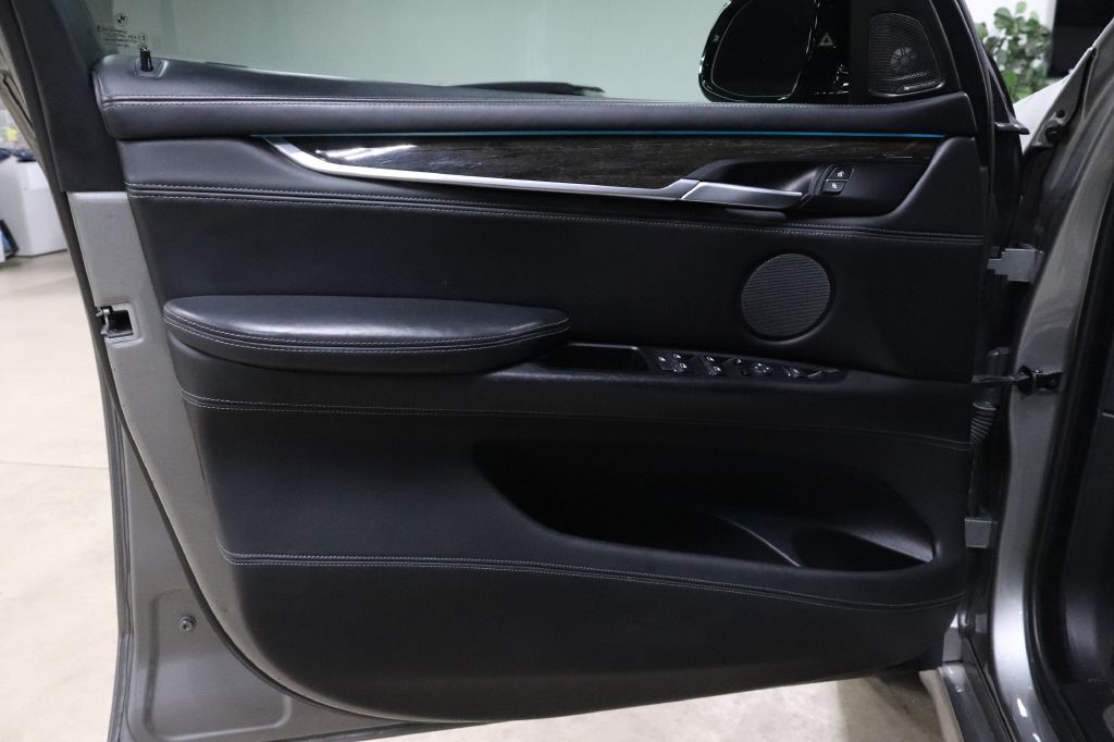 2018 BMW X5 Image 9
