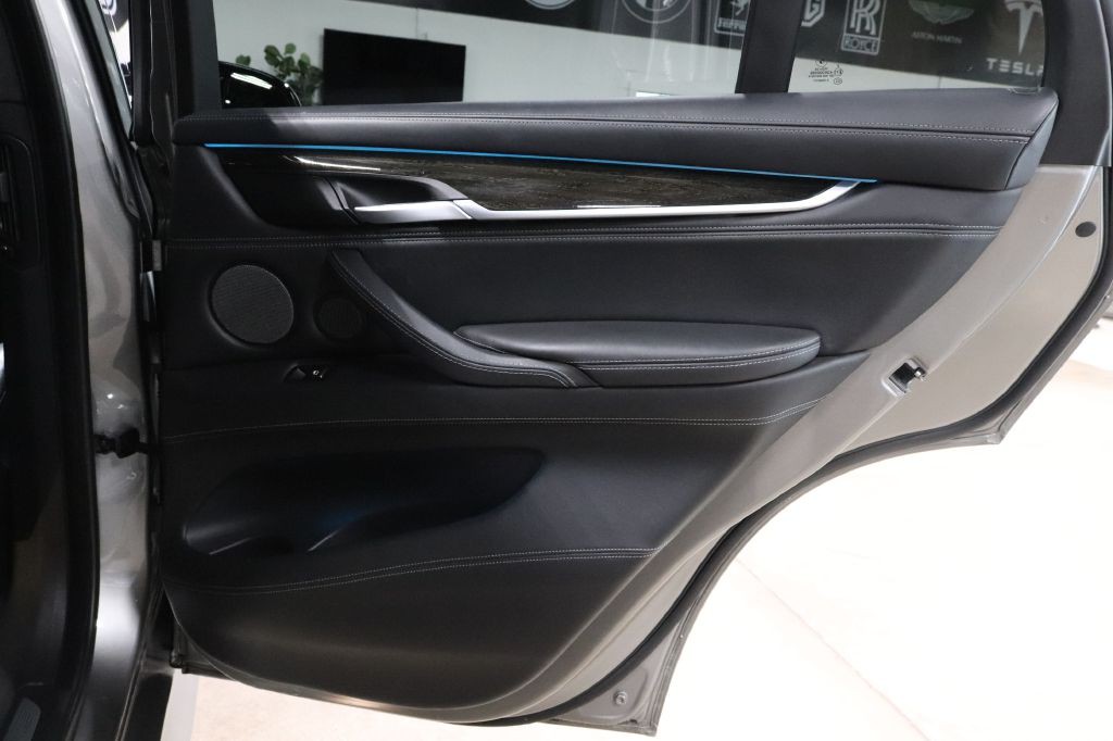 2018 BMW X5 Image 27