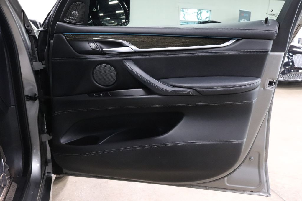 2018 BMW X5 Image 30
