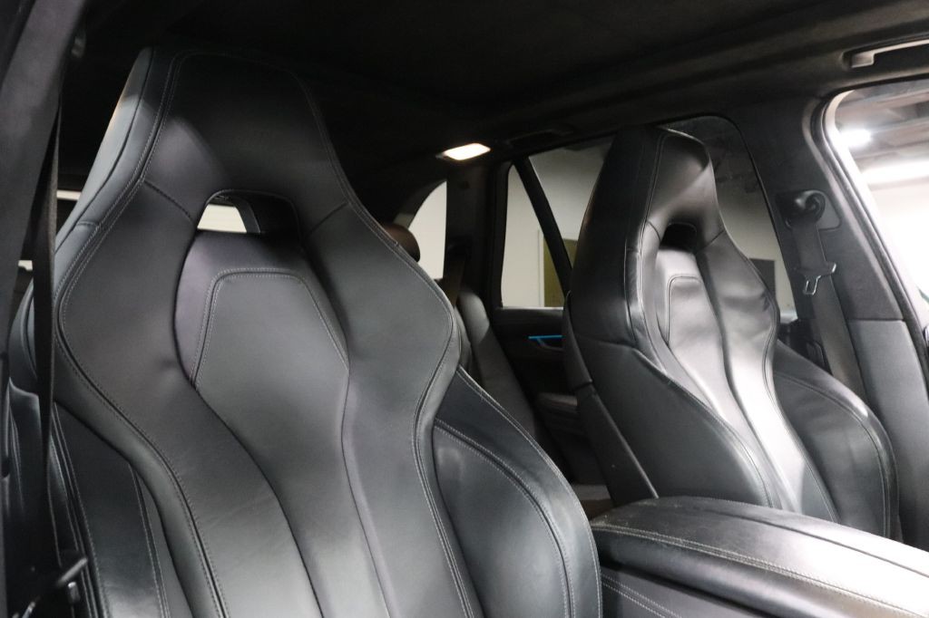 2018 BMW X5 Image 32