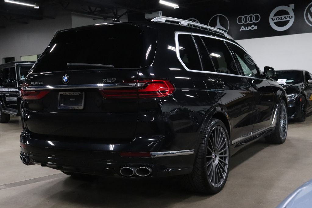 2021 BMW X7 Image 5