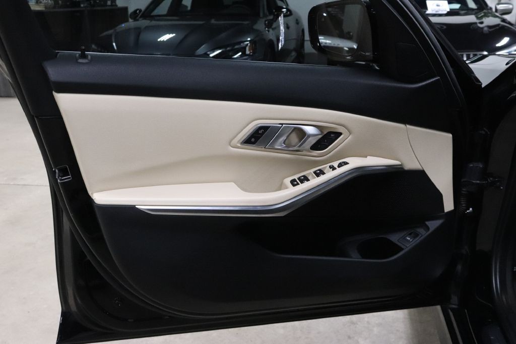 2019 BMW 3 Series Image 9