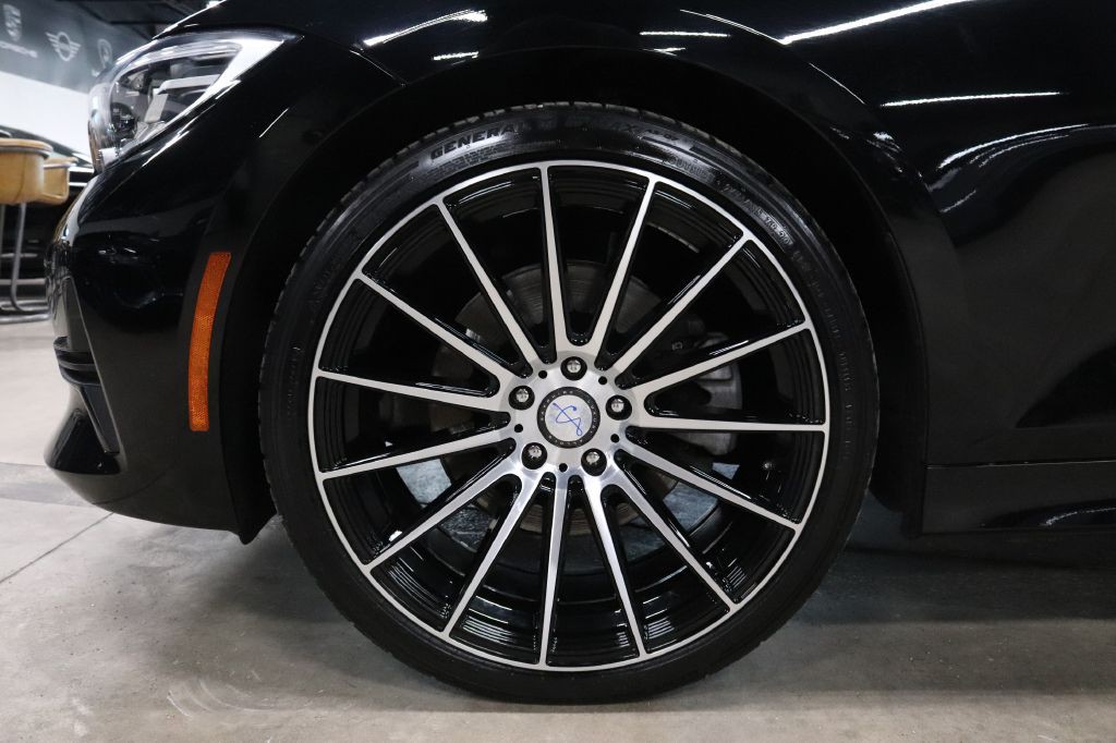 2019 BMW 3 Series Image 30