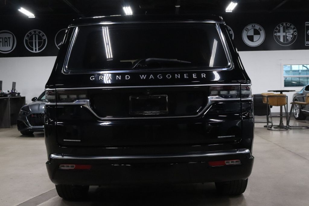 2022 Jeep Grand Cherokee Image 4