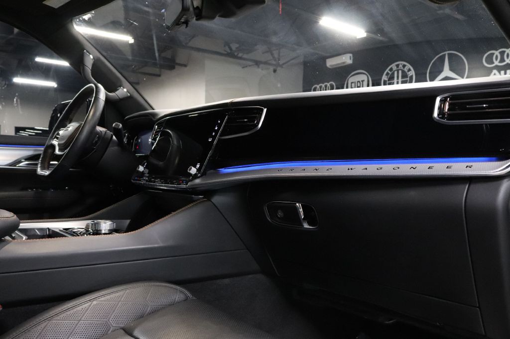 2022 Jeep Grand Cherokee Image 33