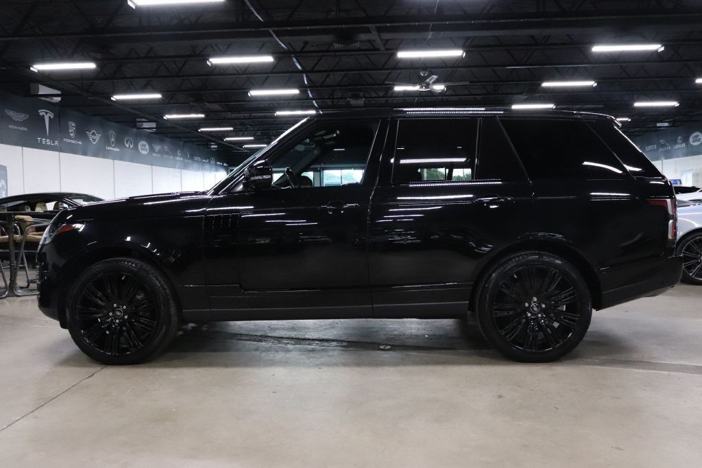 2021 Land Rover Range Rover Image 2
