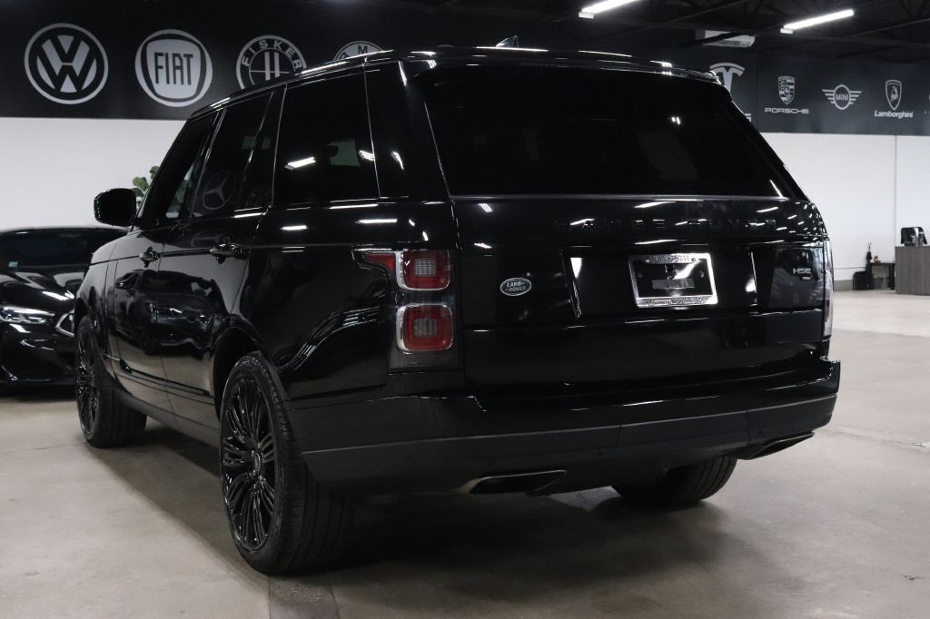 2021 Land Rover Range Rover Image 3