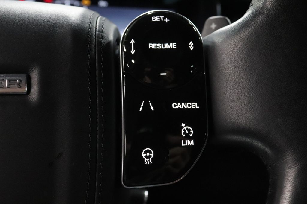 2021 Land Rover Range Rover Image 13