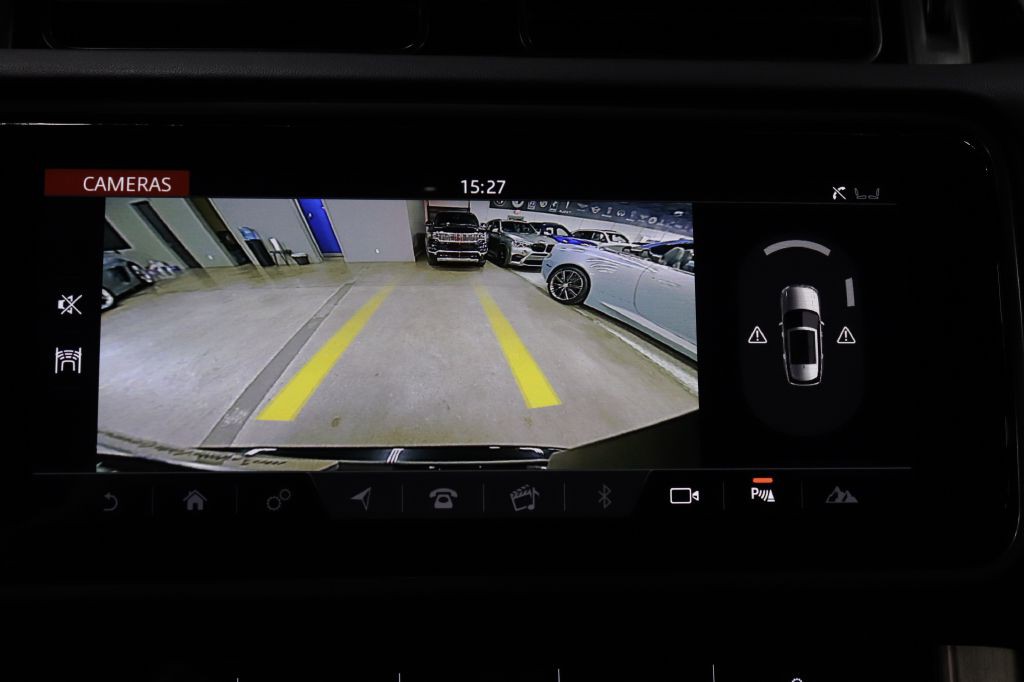 2021 Land Rover Range Rover Image 16