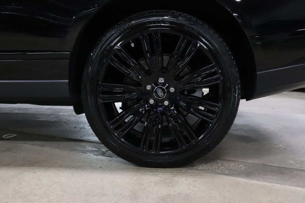 2021 Land Rover Range Rover Image 35