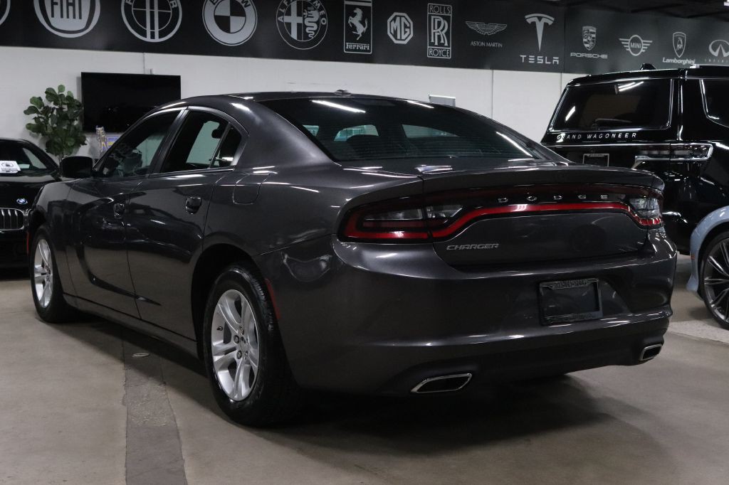 2022 Dodge Charger Image 3