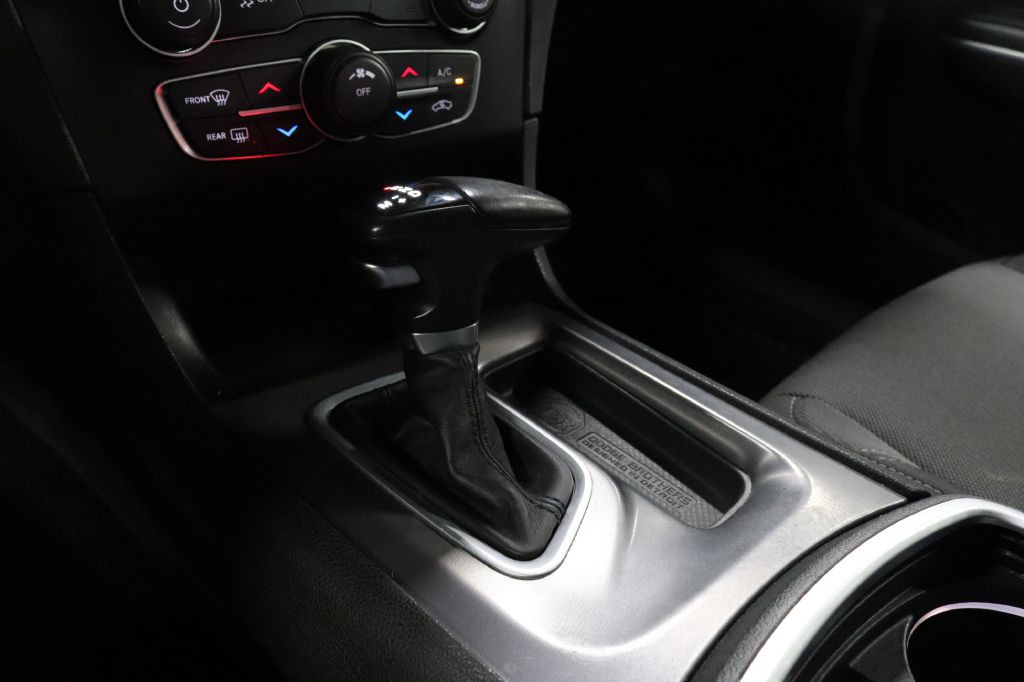 2022 Dodge Charger Image 18