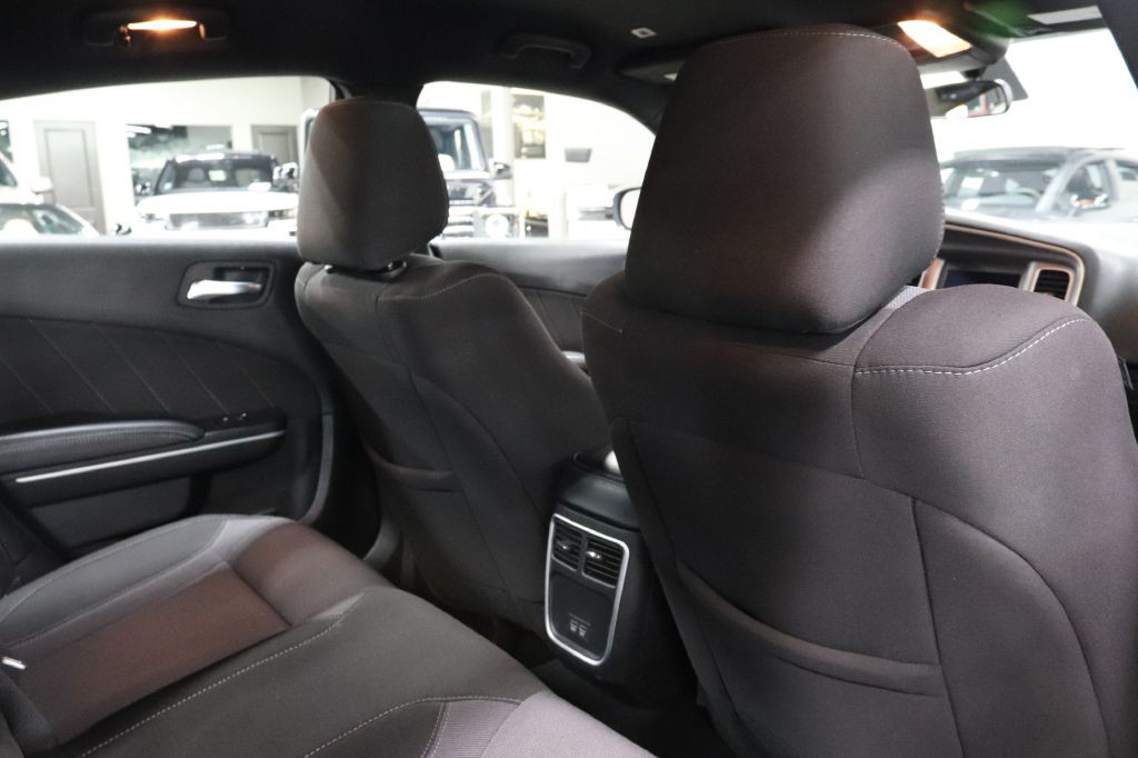 2022 Dodge Charger Image 27
