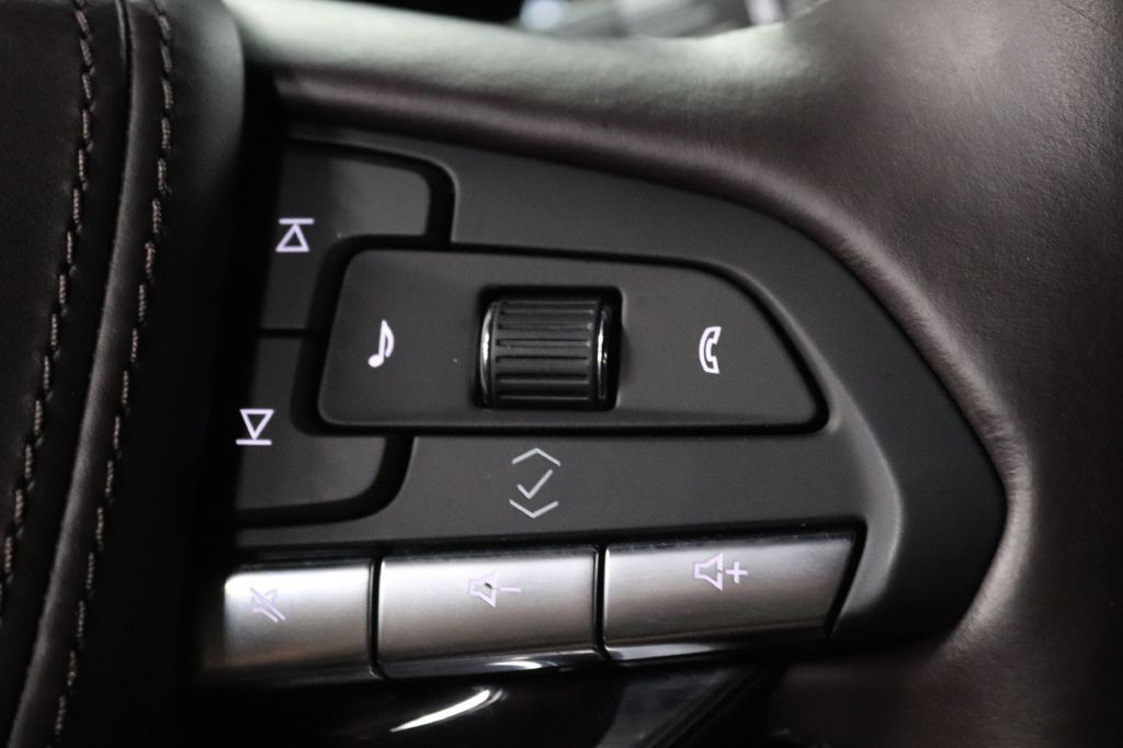 2022 Cadillac Escalade Image 13