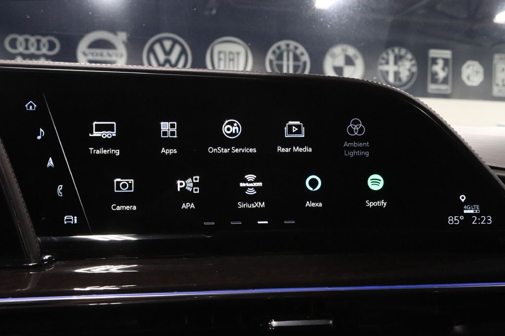 2022 Cadillac Escalade Image 14