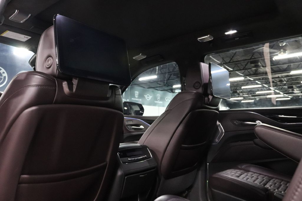 2022 Cadillac Escalade Image 20