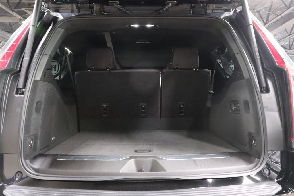 2022 Cadillac Escalade Image 24