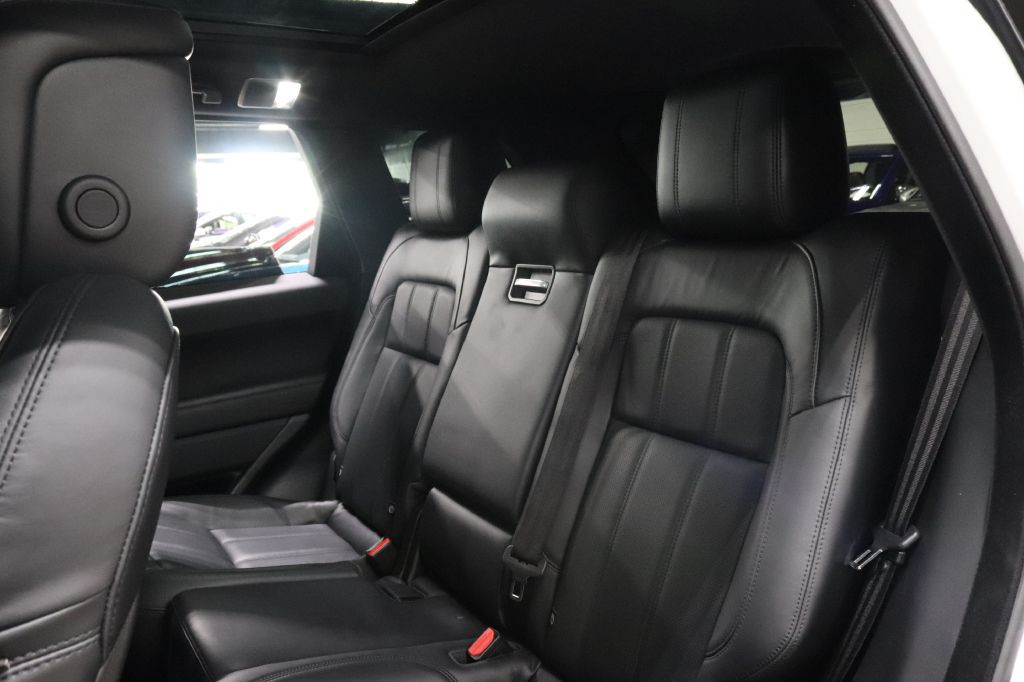 2018 Land Rover Range Rover Sport Image 15