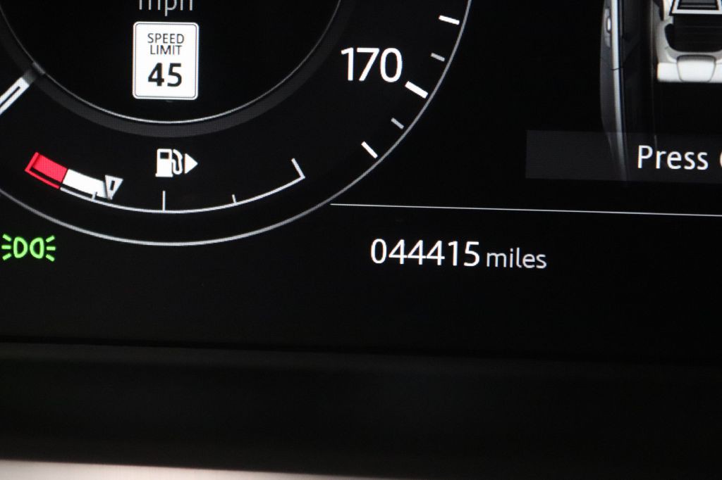2018 Land Rover Range Rover Sport Image 32