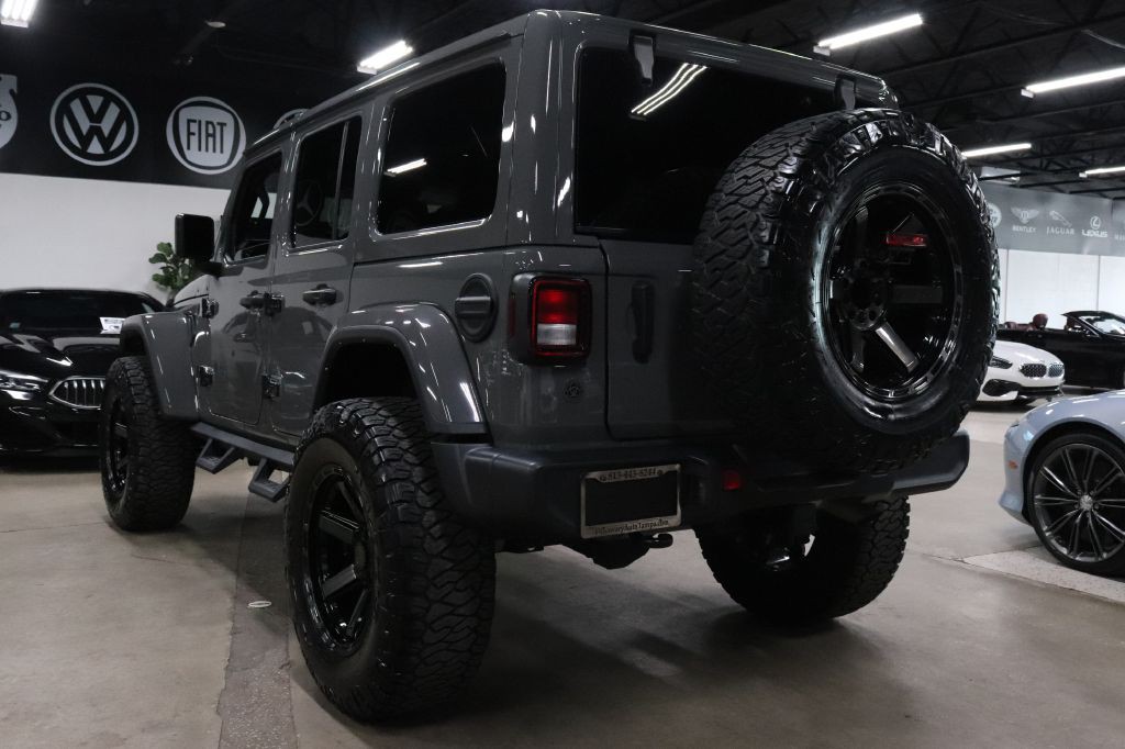 2022 Jeep Wrangler Unlimited Image 3
