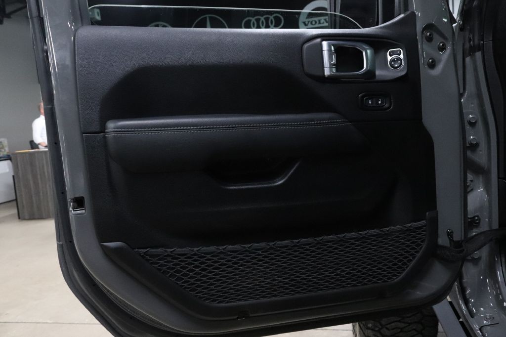 2022 Jeep Wrangler Unlimited Image 9